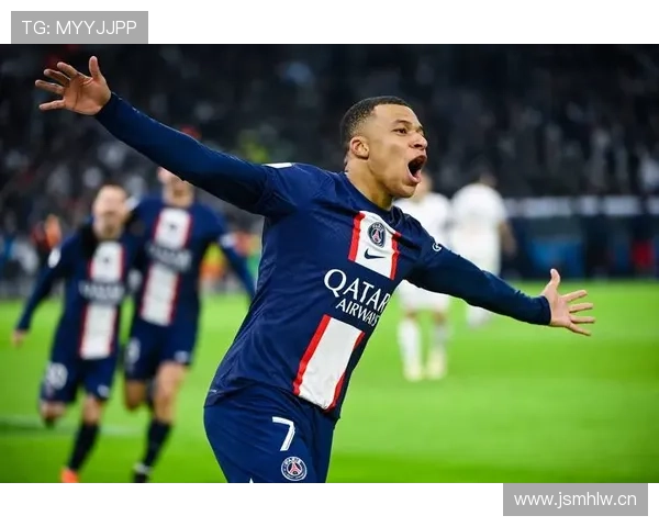 姆巴佩转会风波中的战术适配与未来选择分析 姆巴佩转会风波中的战术适配与未来选择分析