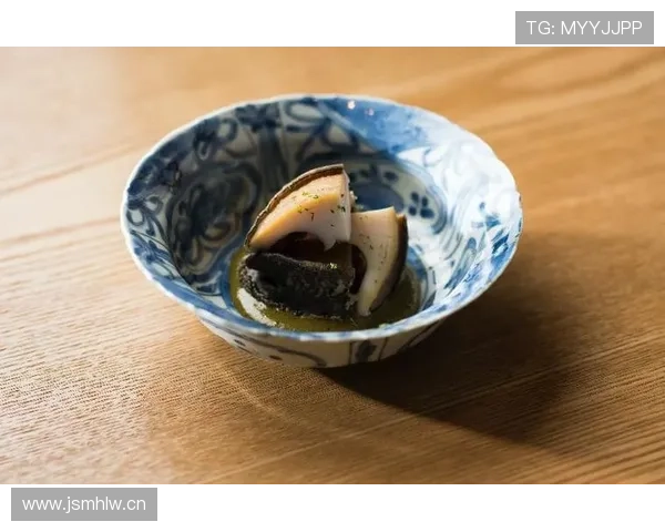 李诗沣训练完直接去吃米其林三星，这自律和享受也太分裂了